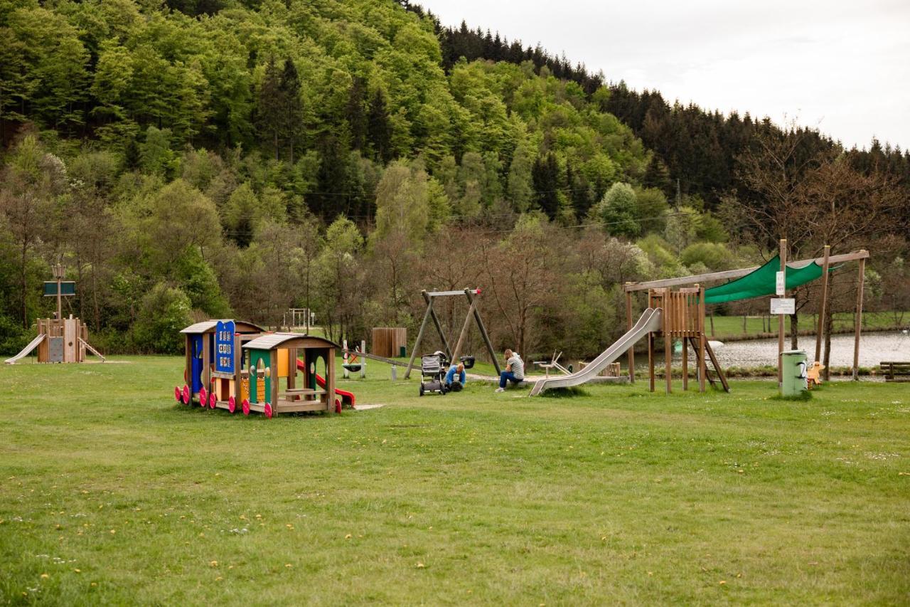 Ferienwohnung Am See - Sport Und Erholung - Wlan Winterberg Eksteriør bilde