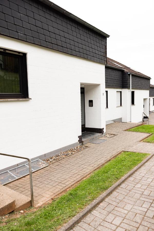 Ferienwohnung Am See - Sport Und Erholung - Wlan Winterberg Eksteriør bilde